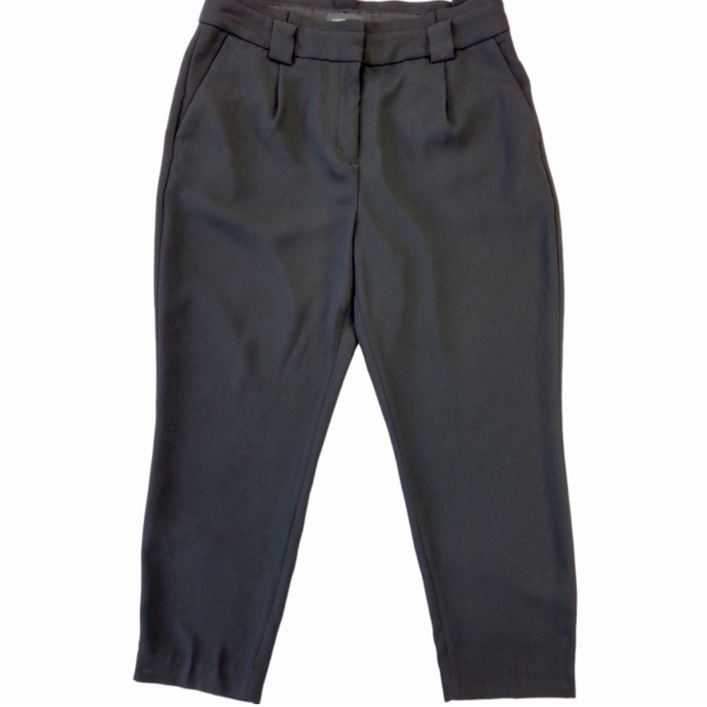 Express Woman’s Black ankle high rise loose fit pants size 12 S